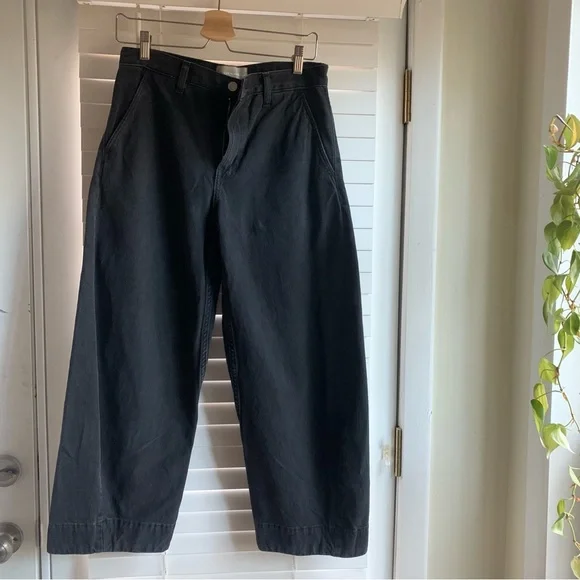 The Summer Barrel Jean Black Everlane - Picture 6 of 10